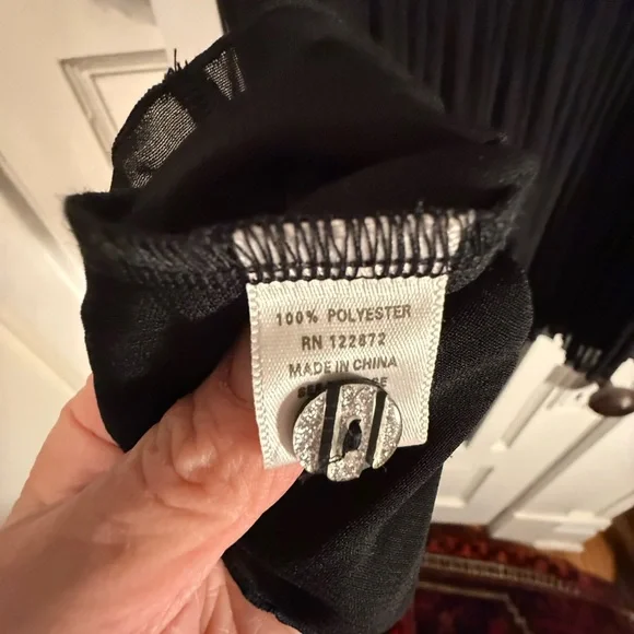 Black M Lindi Accordion Pleat Tunic Dress - Picture 6 of 6